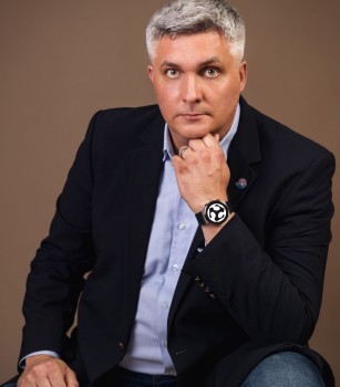Dan Zaharia